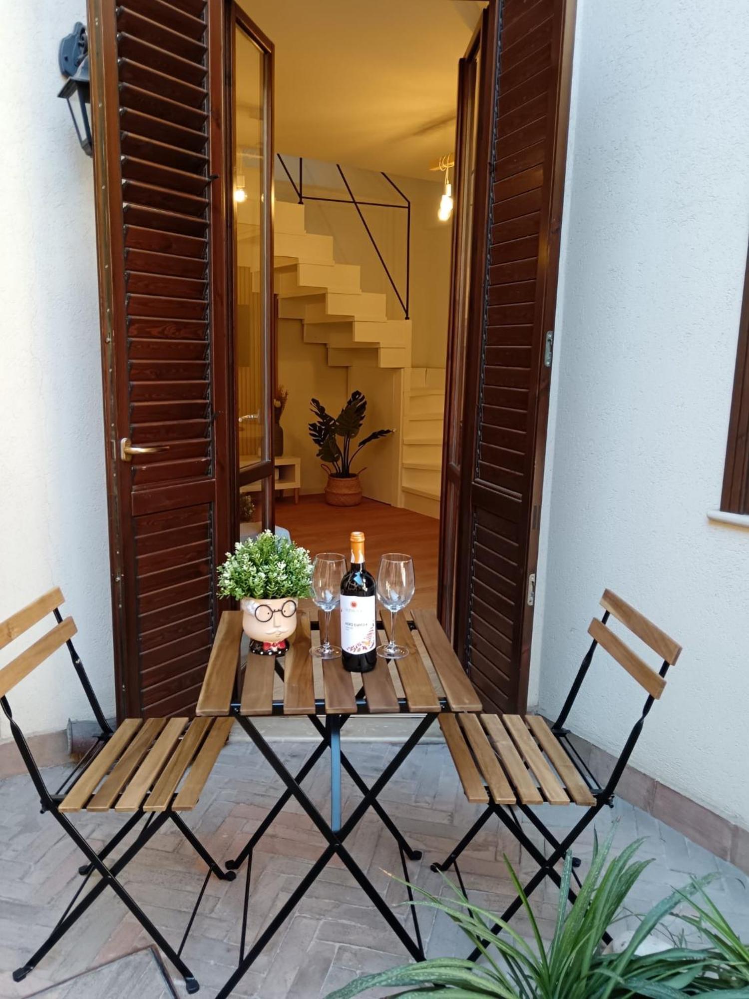 Via Cagliari Home Catania Esterno foto